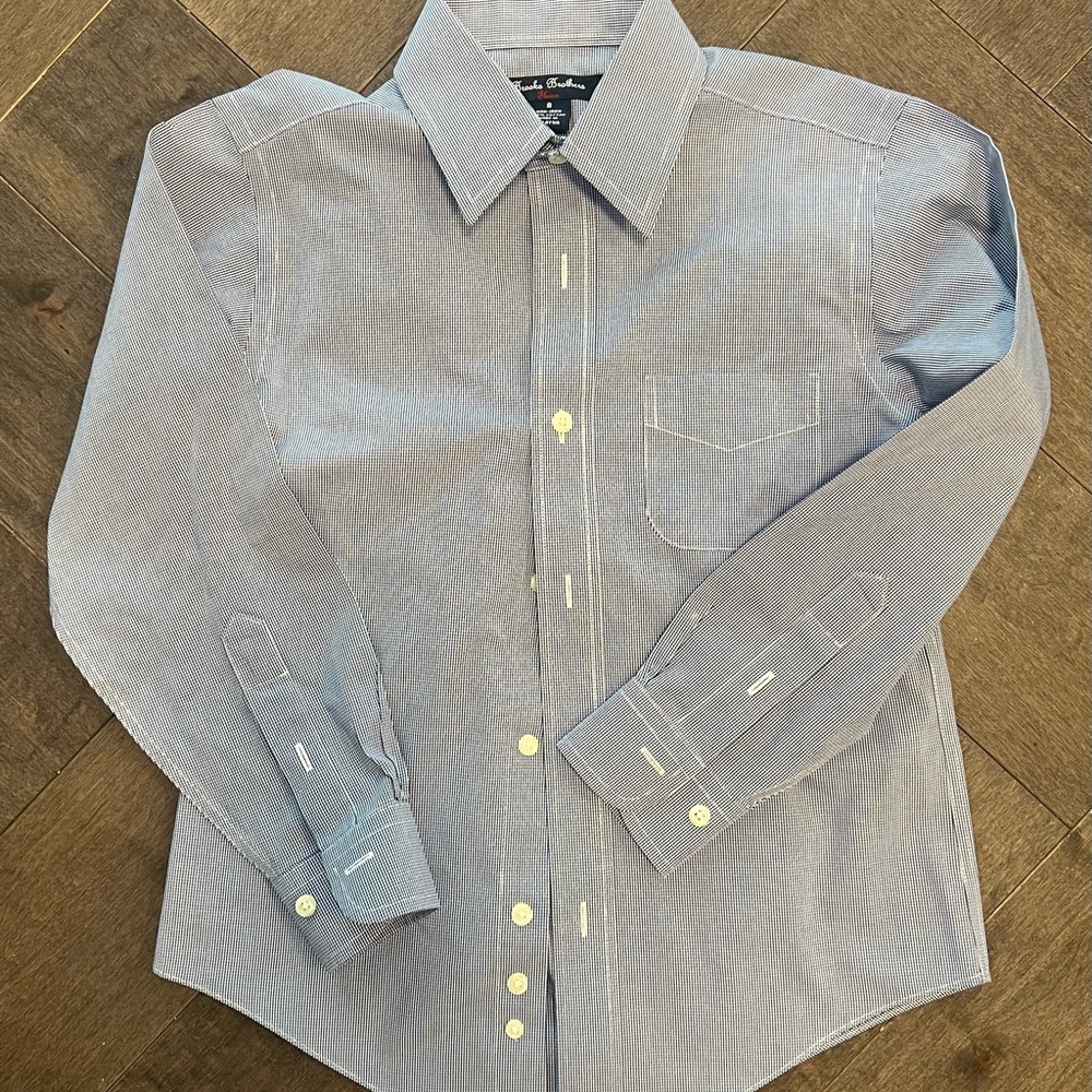 Brooks Brothers boys size 8 gingham shirt
